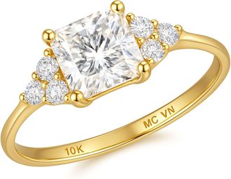 MAX + STONE 10K Gold Princess Cut 2 Carat Cubic Zirconia Ring