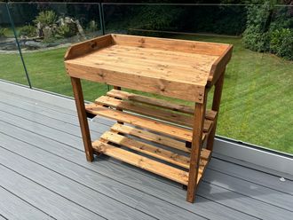 Charles Taylor Trading Deluxe Davenport Utlity/BBQ Table Large in Brown