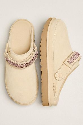 UGG Goldenstar braid Back Strap Platform Clogs