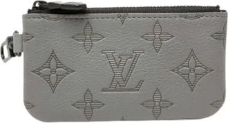 Louis Vuitton Pre-owned Bags, female, Gray, Size: ONE SIZE Pre-owned Monogram Shadow Duo Messenger Leather Pouch