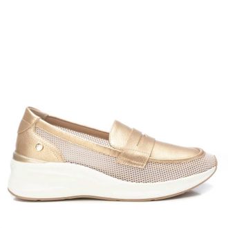 Xti Womens Moccasin Shoes In Gold