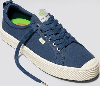Cariuma Womens Cariuma OCA Low Sneaker Shadow Blue Canvas Lace Up Shoes GAL1688