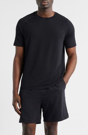 Zella Endurance Performance T-Shirt in Black at Nordstrom, Size Xx-Large