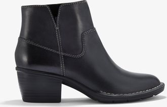 Clarks Kastela Top Black Leather