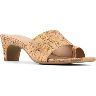 Donald J Pliner Dalayna Toe Loop Sandal in Natural at Nordstrom Rack, Size 6.5