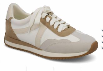 Mia Womens Crosley Sneaker In Cream