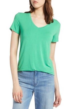 Halogen Modal Jersey V-Neck Tee in Green Kelly at Nordstrom Rack, Size X-Large
