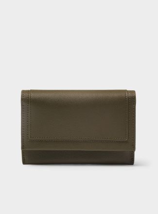 Simons Womens Minimalist foldable wallet