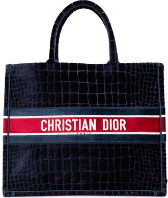 Dior Pre-owned Dior Large Velvet Embossed Book Tote Unisex 50-MA-0261X