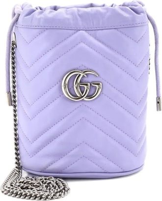 Gucci GG Marmont Matelasse Leather Mini bucket bag - Paars