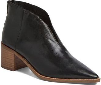 Django & Juliette Fernada Heeled Boot in Black Natural Leather at Nordstrom, Size 42
