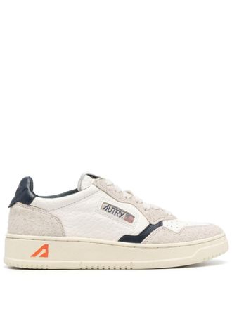 Autry Womens Medalist Low Wom Hair/ele Wht/san - Ivory Rubber - Size EU 36