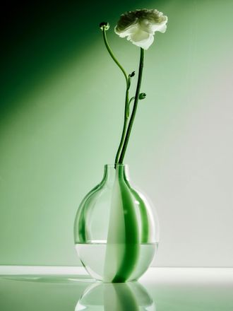 CARLO MORETTI Hand-Blown Murano Glass Bud Vase (7in/18cm)