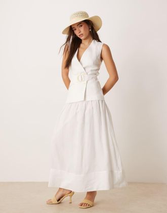 Mango Vestito lungo in lino bianco con cintura regolabile in vita e dettaglio a gilet