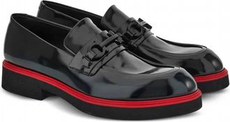 Ferragamo Mens Gancini-Ornament Leather Mocassins In Black