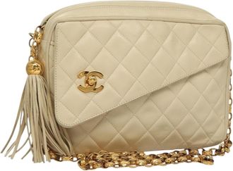 Chanel Vintage Front Pocket Camera Bag Quilted Lambskin White Leather Bag (Pre-Owned)