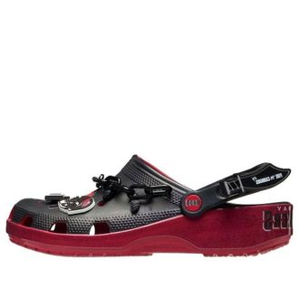 Crocs x NFL Classic Clog Tampa Bay Buccaneers Black Red 213173-90H