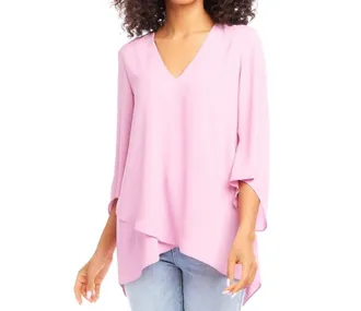 Karen Kane Bracelet Sleeve Asymmetric Top In Dusty Pink