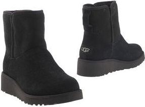 UGG CALZADO - Botines de ca&ntilde;a alta en YOOX.COM