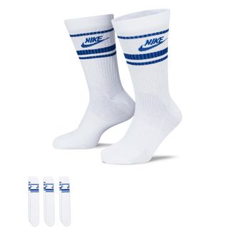 Nike Unisex Nike Sportswear Dri-FIT Everyday Essential Crew Socks (3 Pairs) in White | DX5089-105