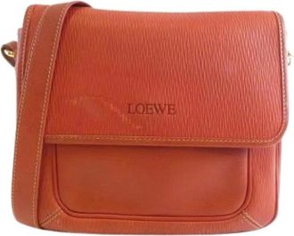 Loewe Pre-owned Cross Body Bags, female, Red, Size: ONE SIZE Pre-owned Shoulder Bag