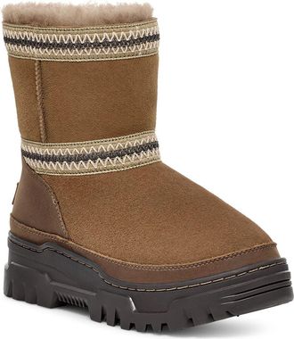 UGG Classic Short TrailGazer Boot in Hck at Nordstrom Rack, Size 5