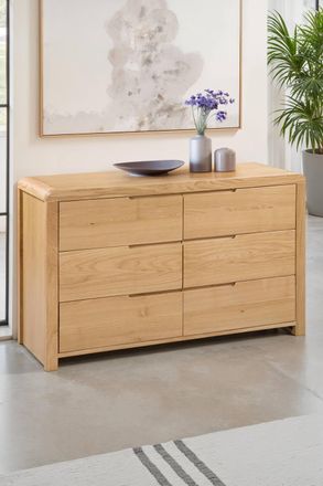 Julian Bowen Curve 6 Drawer Wide Chest in Light Oak
