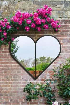 MirrorOutlet Black Metal Framed Heart Shaped Wall Garden Mirror (80CM X 80CM) MAX | Size: 1 Pack