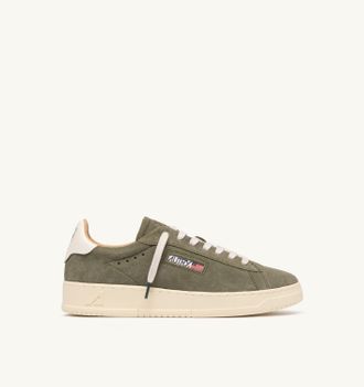 Autry SNEAKERS DALLAS LOW IN SUEDE SMOKED GREEN