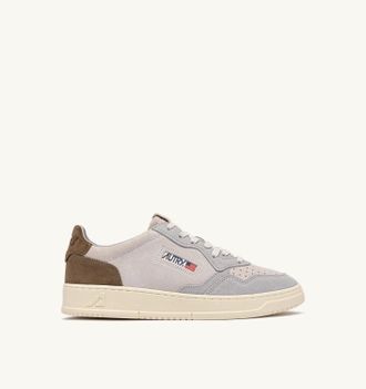 Autry SNEAKERS MEDALIST LOW TRICOLOR IN SUEDE BIANCO CIGAR E VAPOR