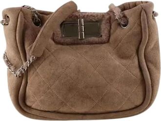 Chanel Pre-owned Suede and Fur Shoulder Bag - Dames - Vintage Schoudertas - Bruin - ONE Size - Su&egrave;de - Vintage