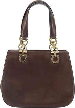 Ferragamo Pre-owned Handbags, female, Brown, Size: ONE SIZE Pre-owned Vintage Gancini Chain Tote Bag