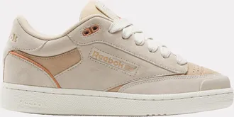 Reebok Womens Club C Bulc Cln In Sand/Tan/Clay M
