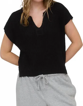 Blu Pepper Split Neck Short Sleeve Sweater In Black