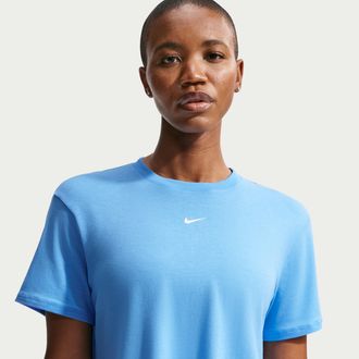 Nike Womens One Relaxed Dri-FIT Cropped Short-Sleeve Top in Blue | HJ1065-412