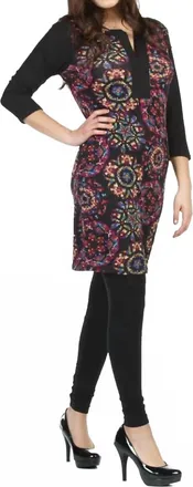 Papillon Kaleidoscope Print 3/4 Sleeve Dress In Black