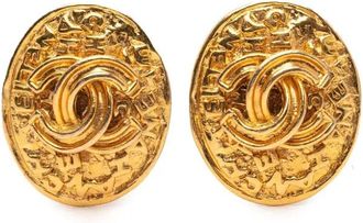 Chanel Orecchini a clip CC ovali placcati in oro 1995