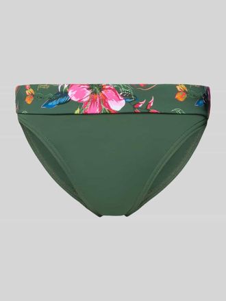 Lascana Slim Fit Bikini-Hose mit Logo-Detail Modell Malia in Oliv, Gr&ouml;&szlig;e 36