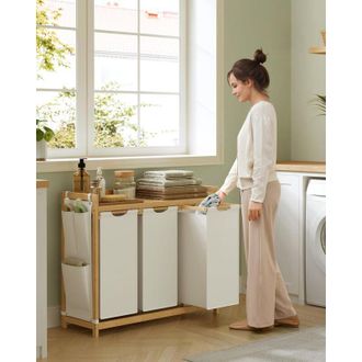 Songmics Cesto para Ropa Sucia, 3 Compartimentos, Bambú, Cesta Ropa Sucia 150 l, con Estante, Bolsa, Bolsillos Laterales, Estante para Ropa Sucia, 3 x 50 l