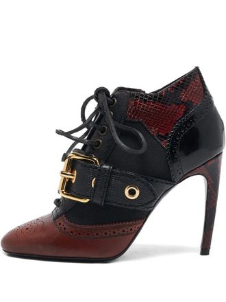Burberry buckle-embellished boots - women - Leather/Leather/Leather - 36 - Red