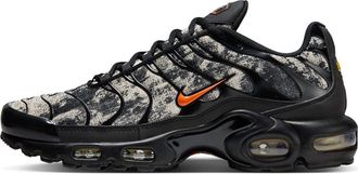Nike Air Max Plus Black Orange Camo FV6913-001