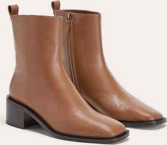 Everlane Womens City Leather Square Toe Boot In Saddle Brown