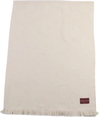 Gucci Pre-owned Scarves, female, Beige, Size: ONE SIZE Pre-owned GG Jacquard Wool Shawl