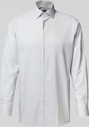 Olymp Modern Fit Business-Hemd mit Kentkragen in Beige, Größe 39