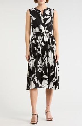 T Tahari Split Neck Sleeveless Midi Dress in Graphic Garden Print at Nordstrom Rack, Size X-Small