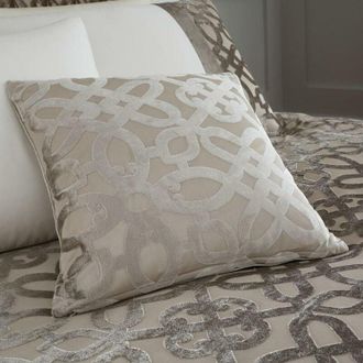bianca Bianca - Catherine Lansfield Lattice Cut Velvet Super King Duvet Set Natural