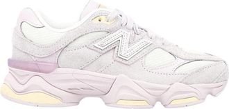 New Balance 9060 Sneakers - Dames - Hardloopschoenen - Paars - 40 EU - Leer - Fitness