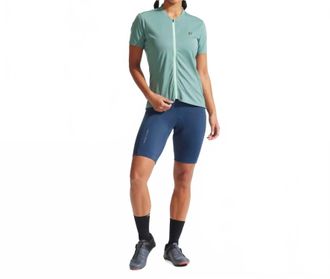 Pearl Izumi Womens Quest Shorts In Navy