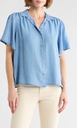 Beach Lunch Lounge Greyson Short Sleeve Denim Button-Up Shirt in Light Wash at Nordstrom Rack, Size X-Small