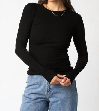 Olivaceous Cassie Long Sleeve Ribbed Top In Black